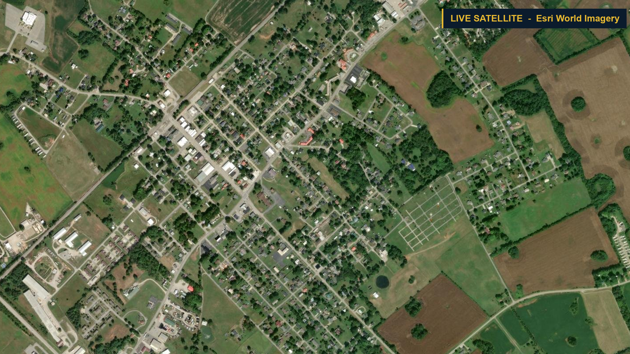 Satellite view of Cave City and the Interstate 65 interchange in Barren County, Kentucky